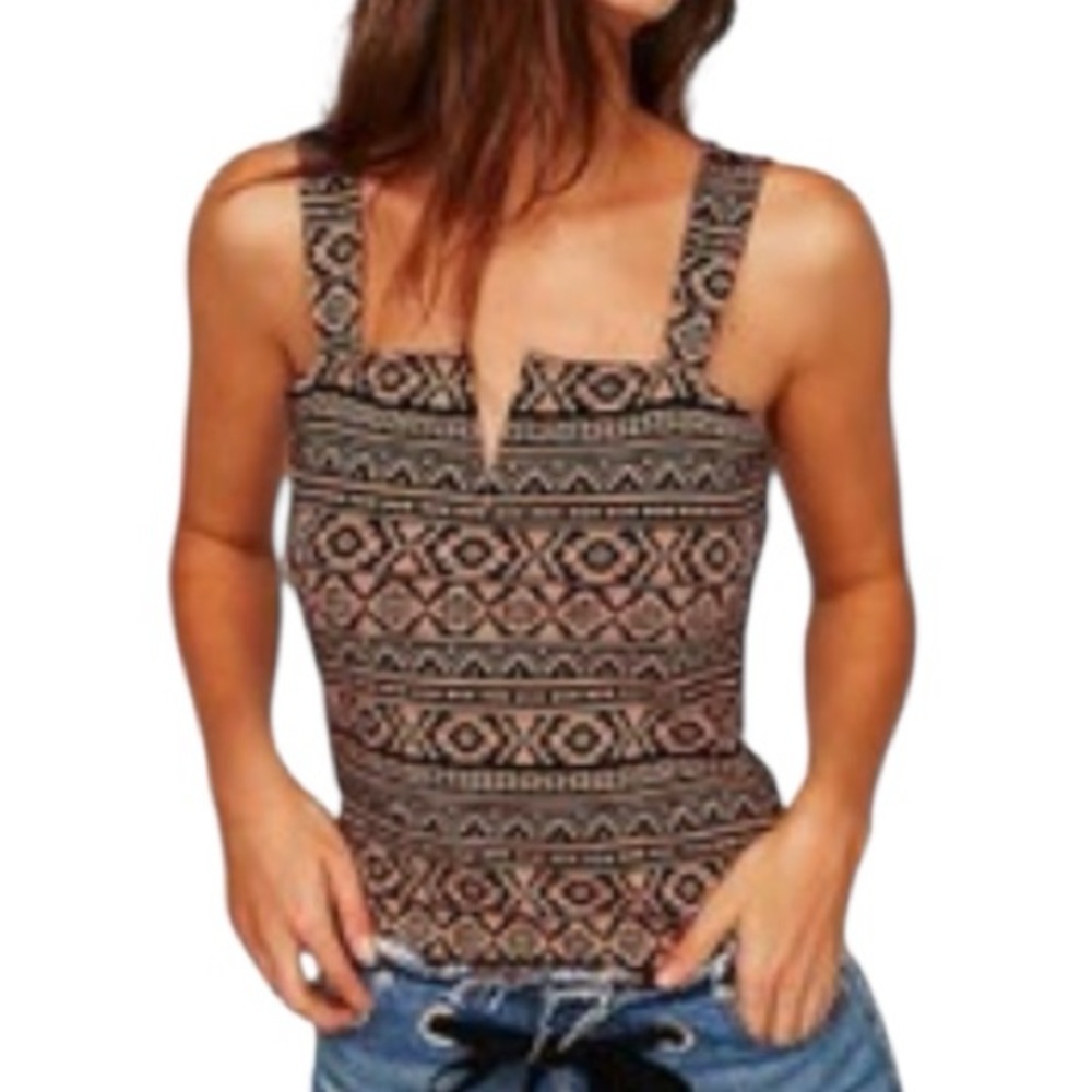Express One Love Aztec tank size S NWT EC0085
